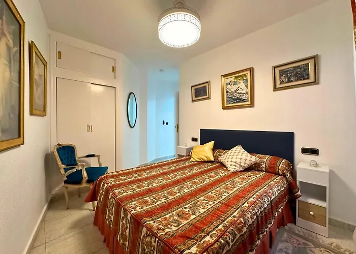 La Sal: Precioso Piso Vistas Panoramicas Al Mar Торевьиа